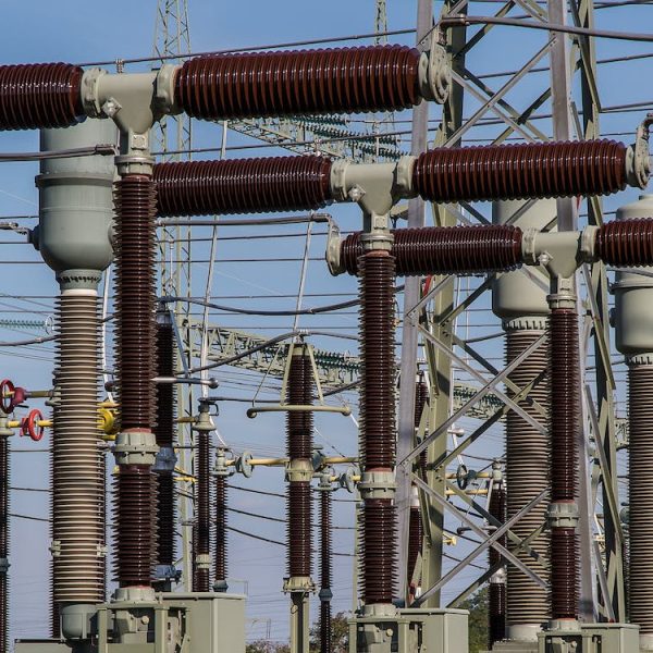 A new electrical interconnection between France and Spain is awarded to VINCI